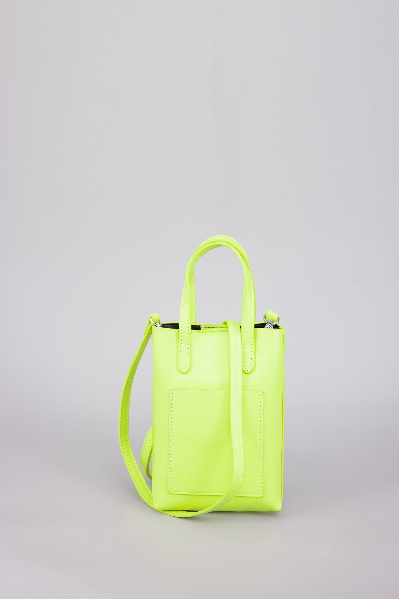 BA10159-CANARY.jpg