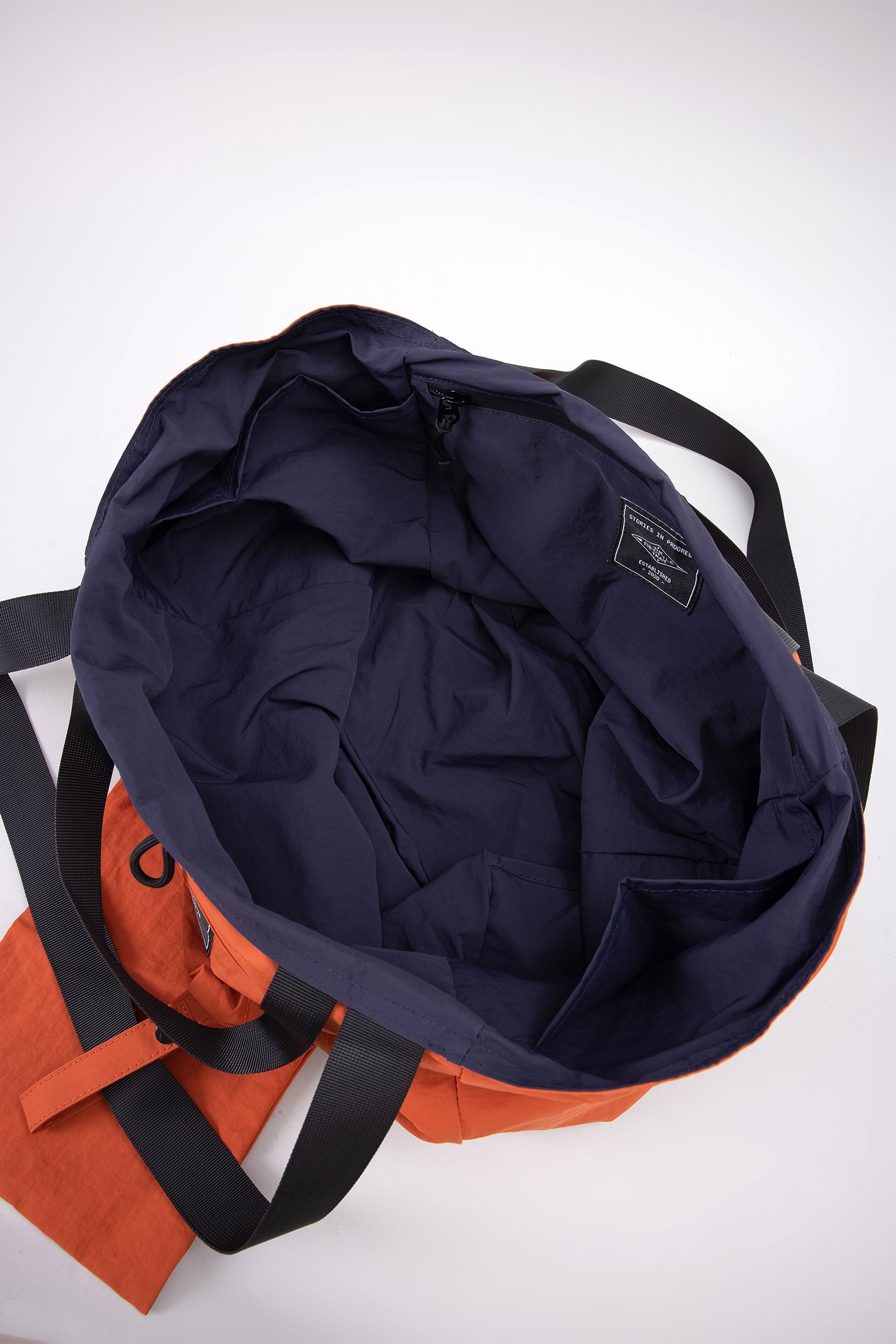 Reversible Tote - Tan/Navy