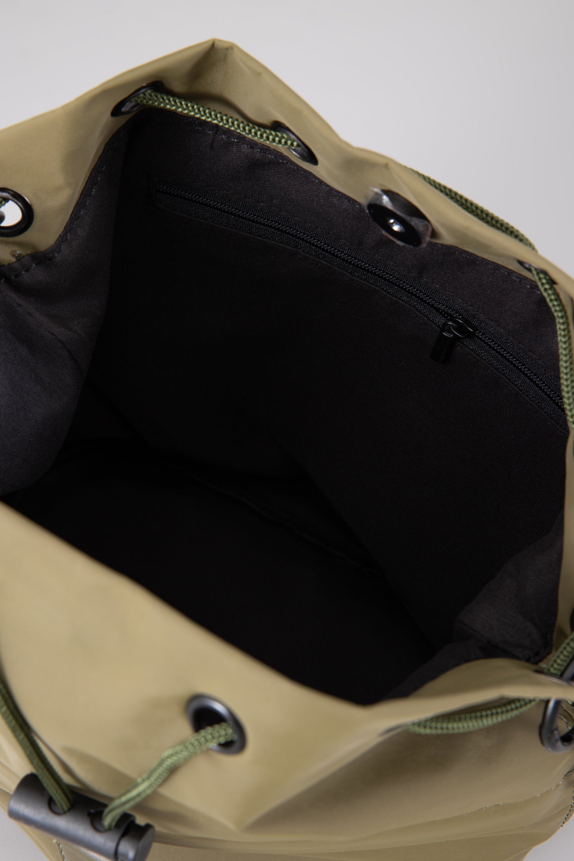 Drawstring Bucket Bag - Army Green