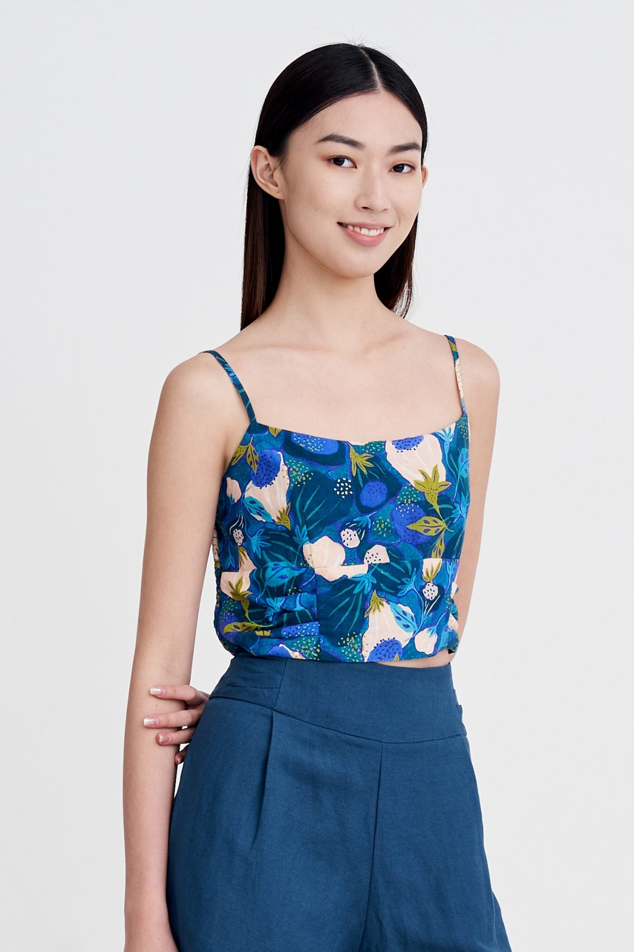 CBV001086W-FLORAL-BLUE-2-copy.jpg