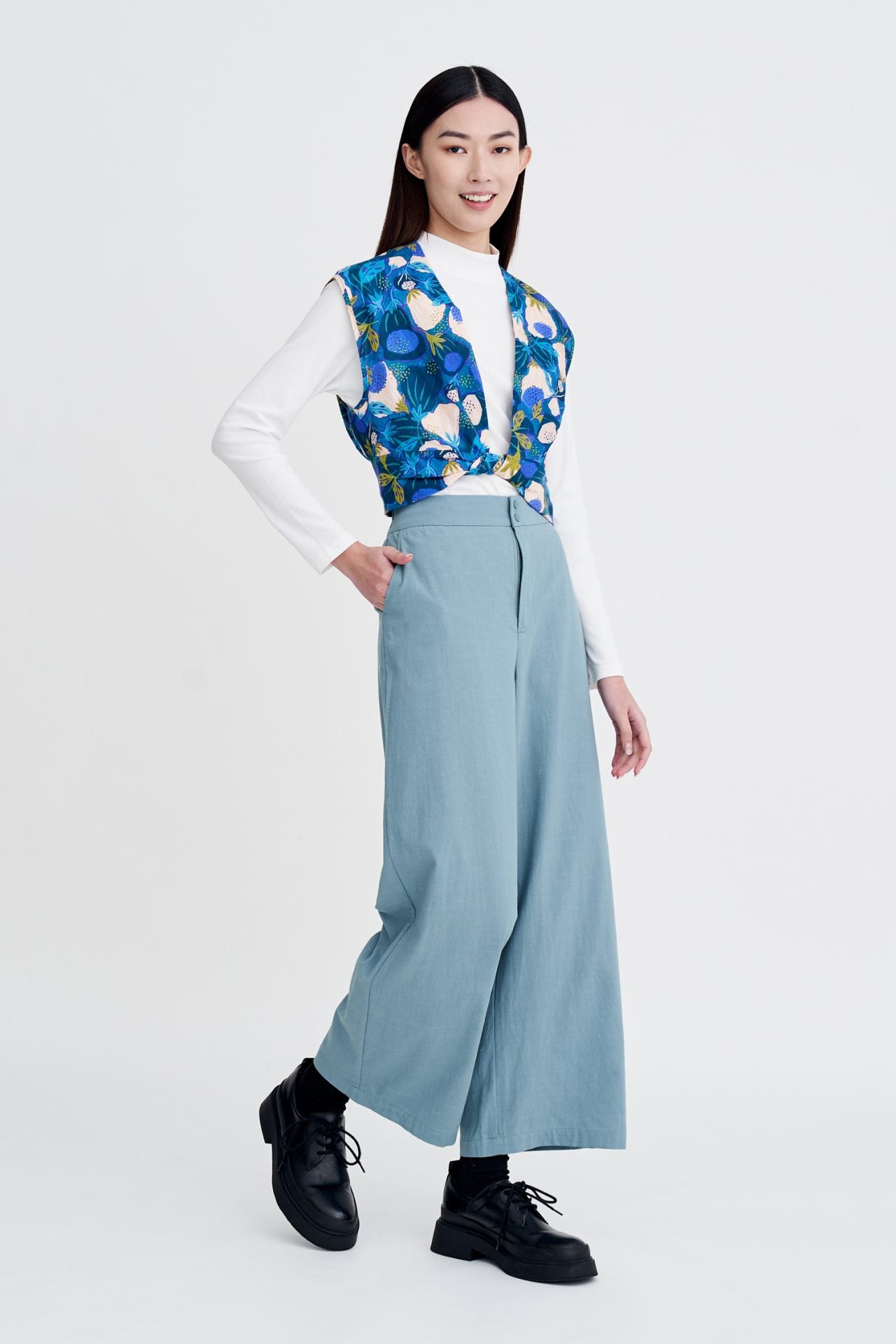 Floral Twist Knot Top [AT]