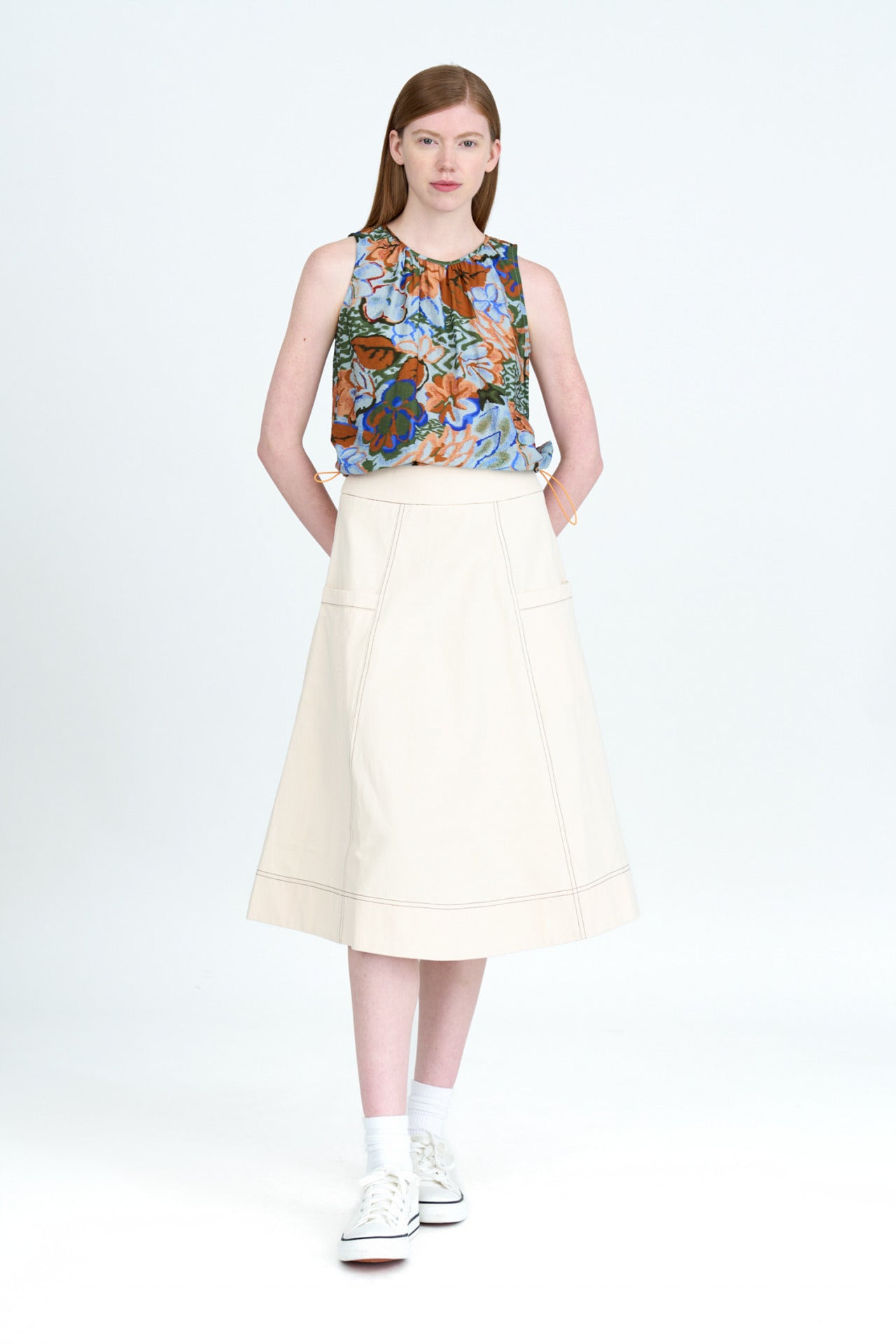 Floral Sleeveless Cropped Blouse [AT]
