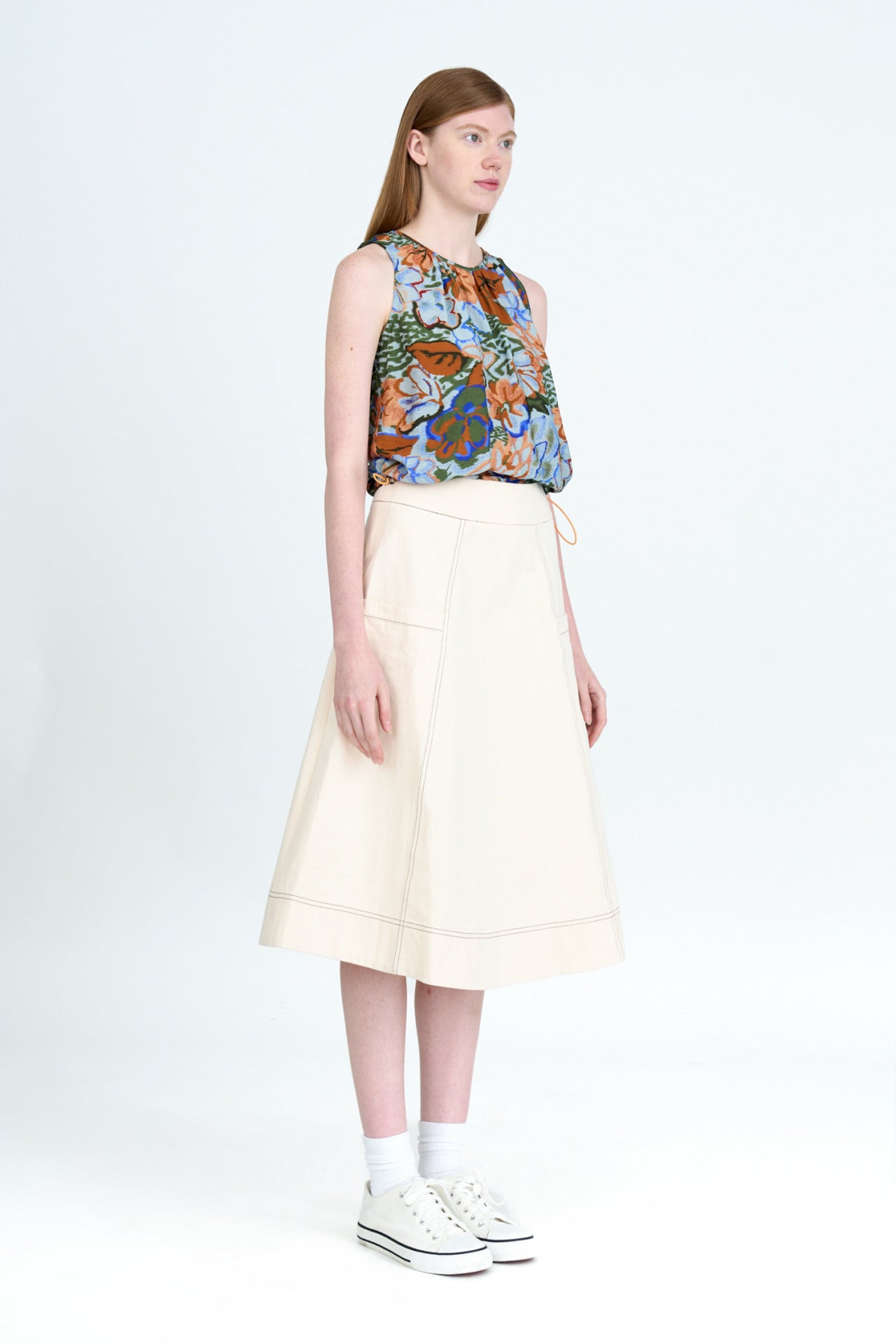 Floral Sleeveless Cropped Blouse [AT]