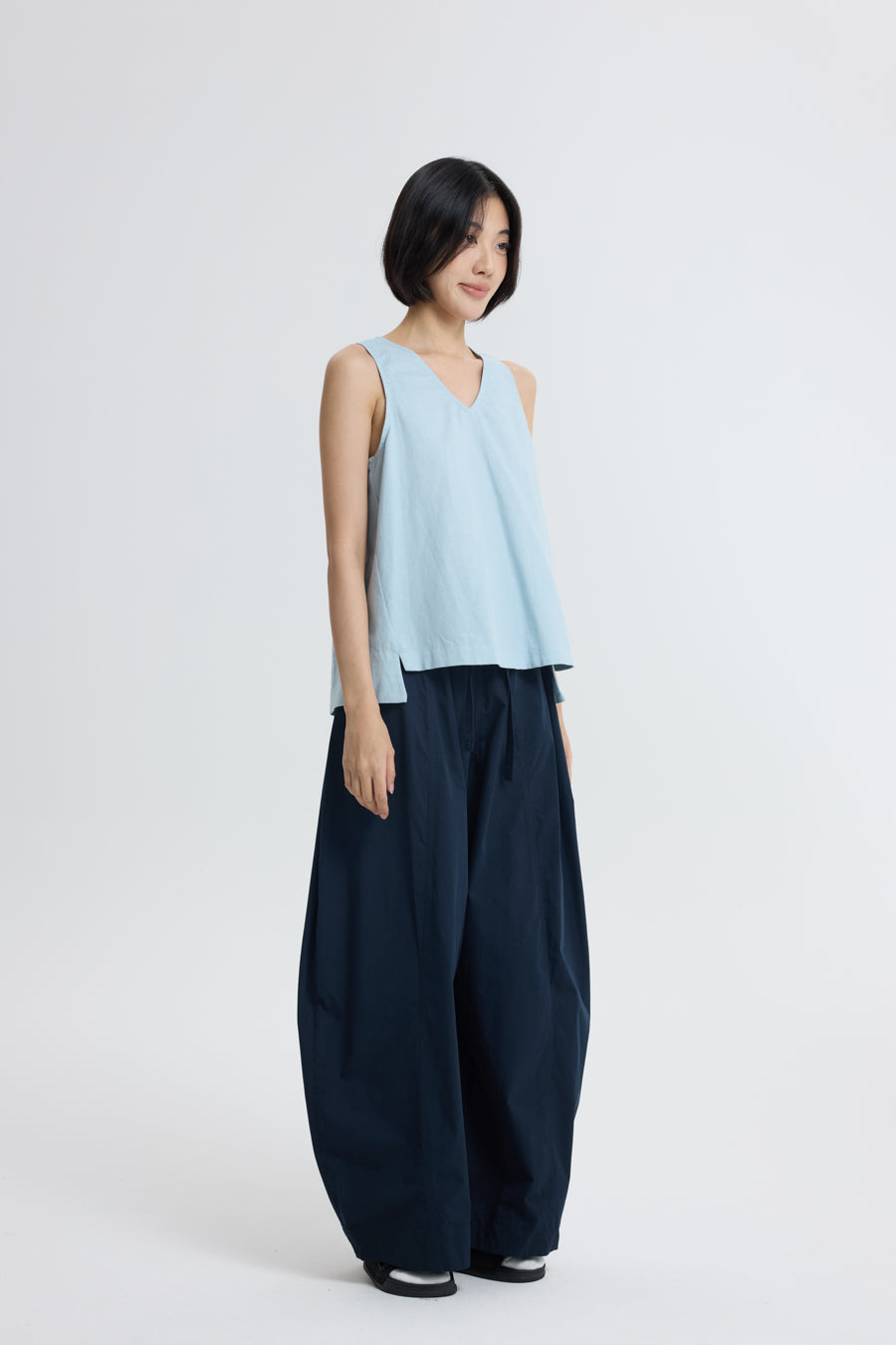V-Neck Sleeveless Blouse - Dusty Blue