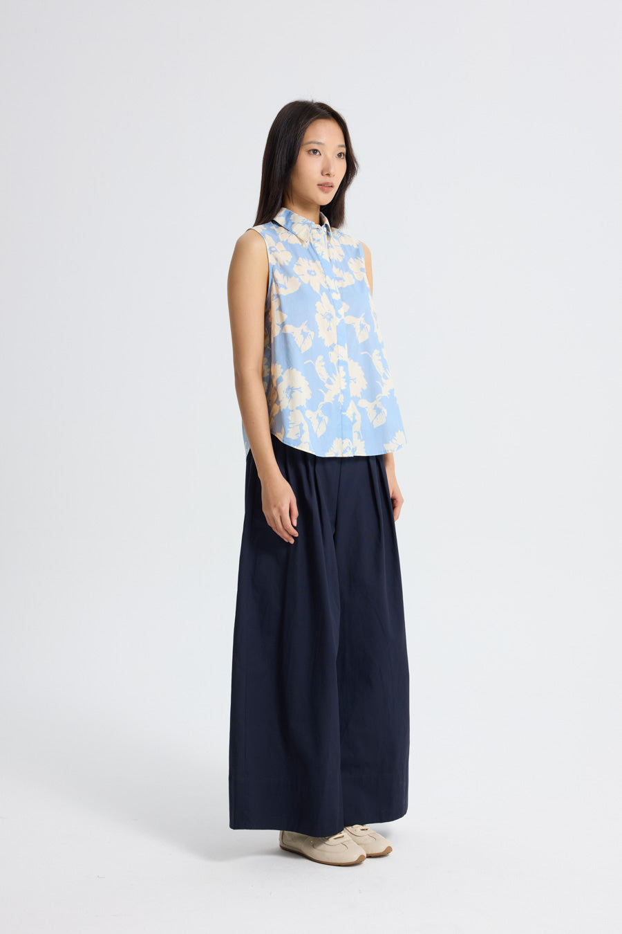 Floral Sleeveless Blouse - Floral Blue