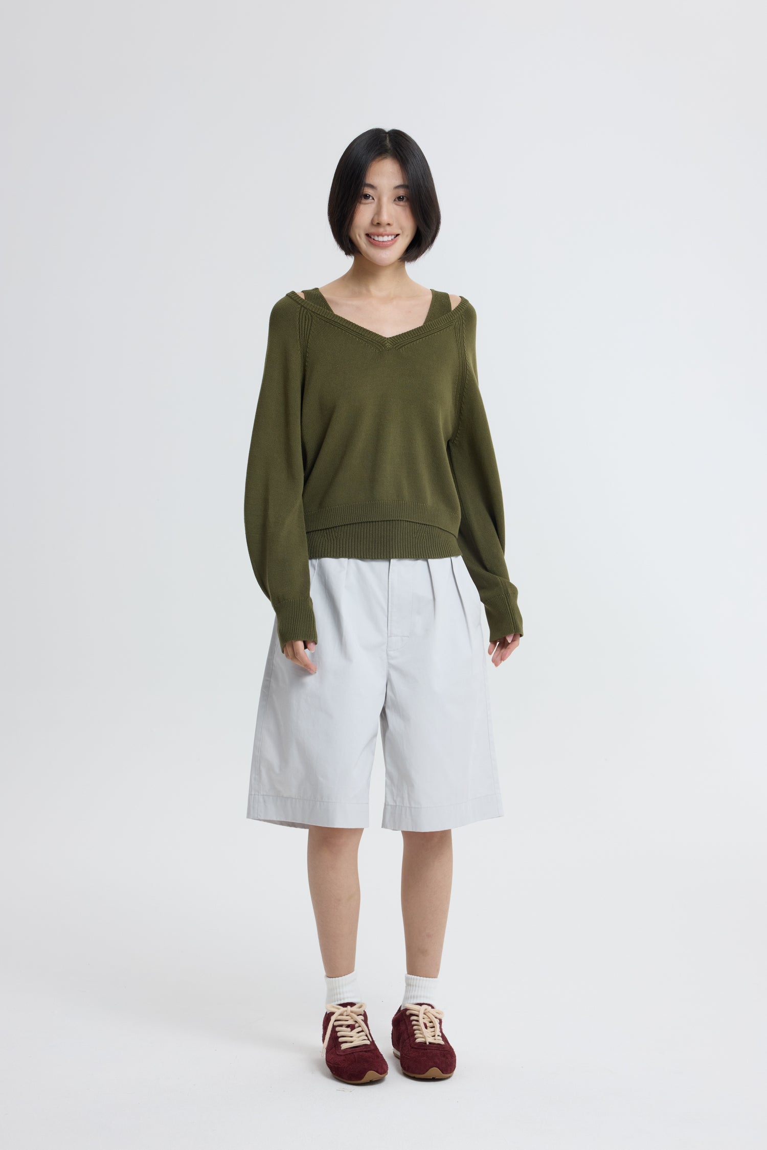 Knitted V-Neck Sweater - Army Green