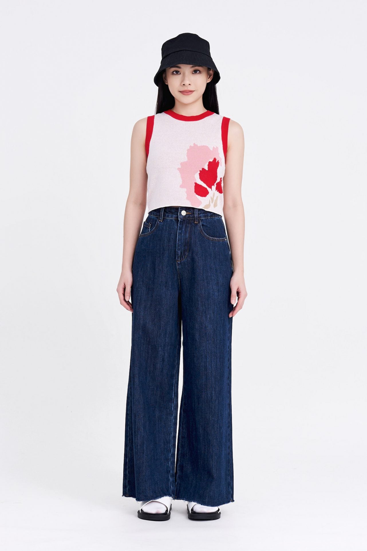 Knitted Floral Cropped Top [AT]