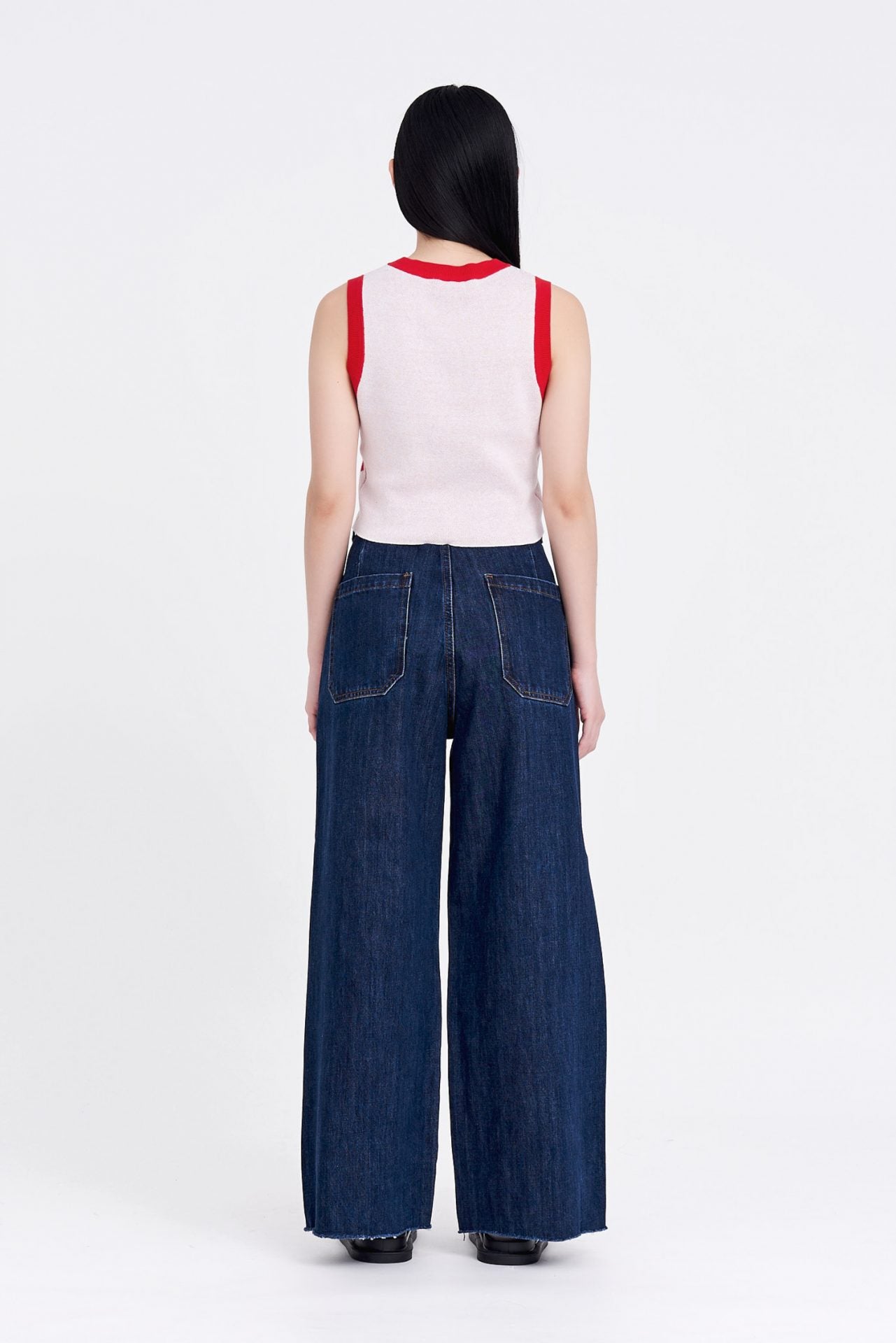 Knitted Floral Cropped Top [AT]