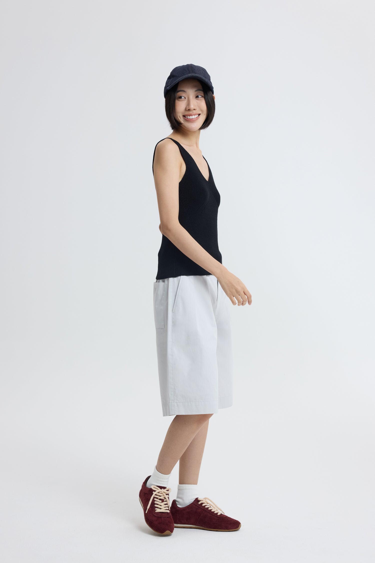 Knitted V-Neck Top - Black