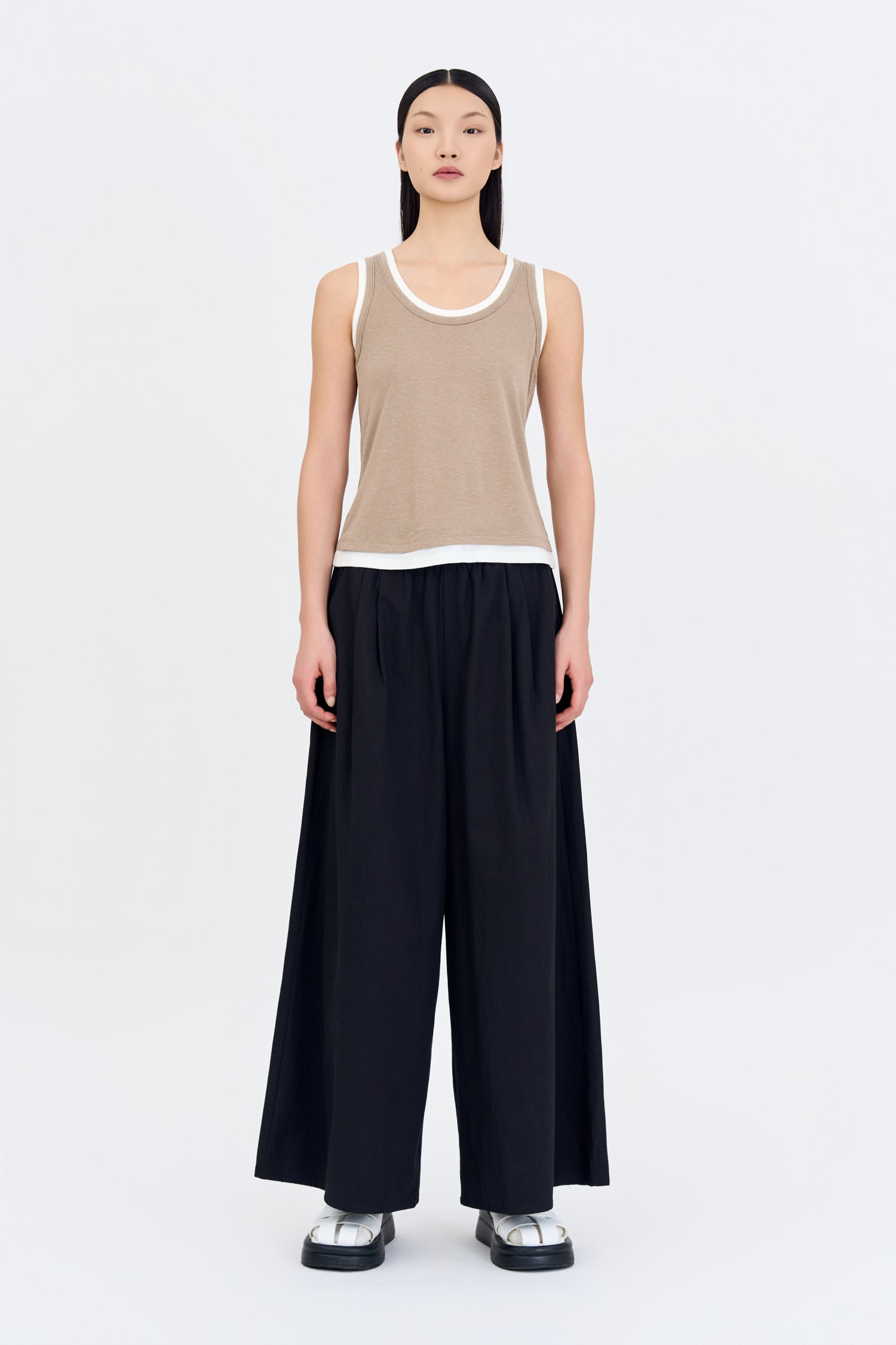 Pull-Up Trousers - Black