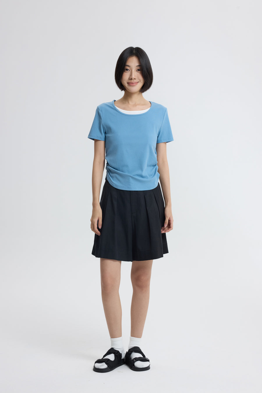 Double Pleated Shorts - Black