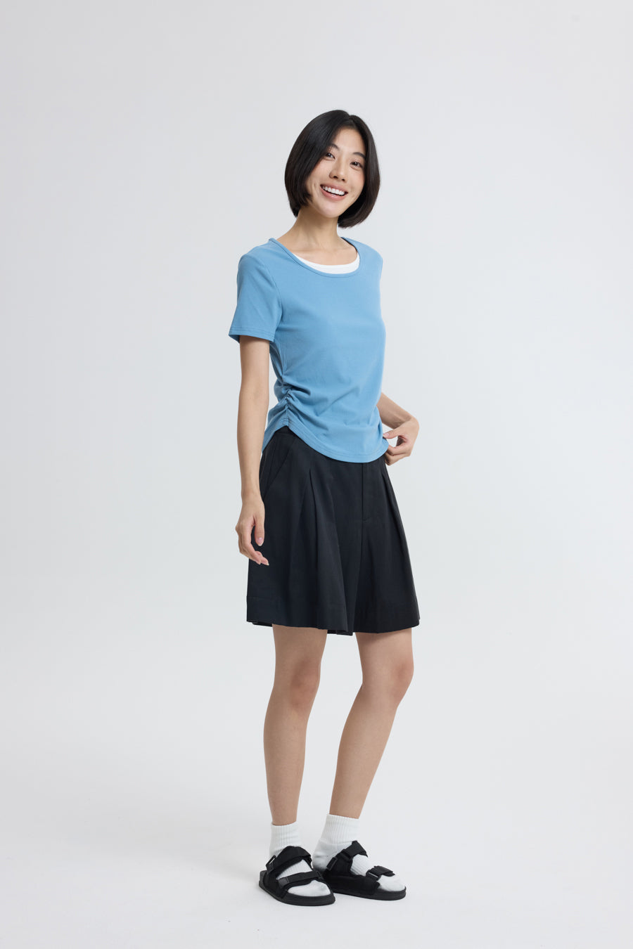 Double Pleated Shorts - Black