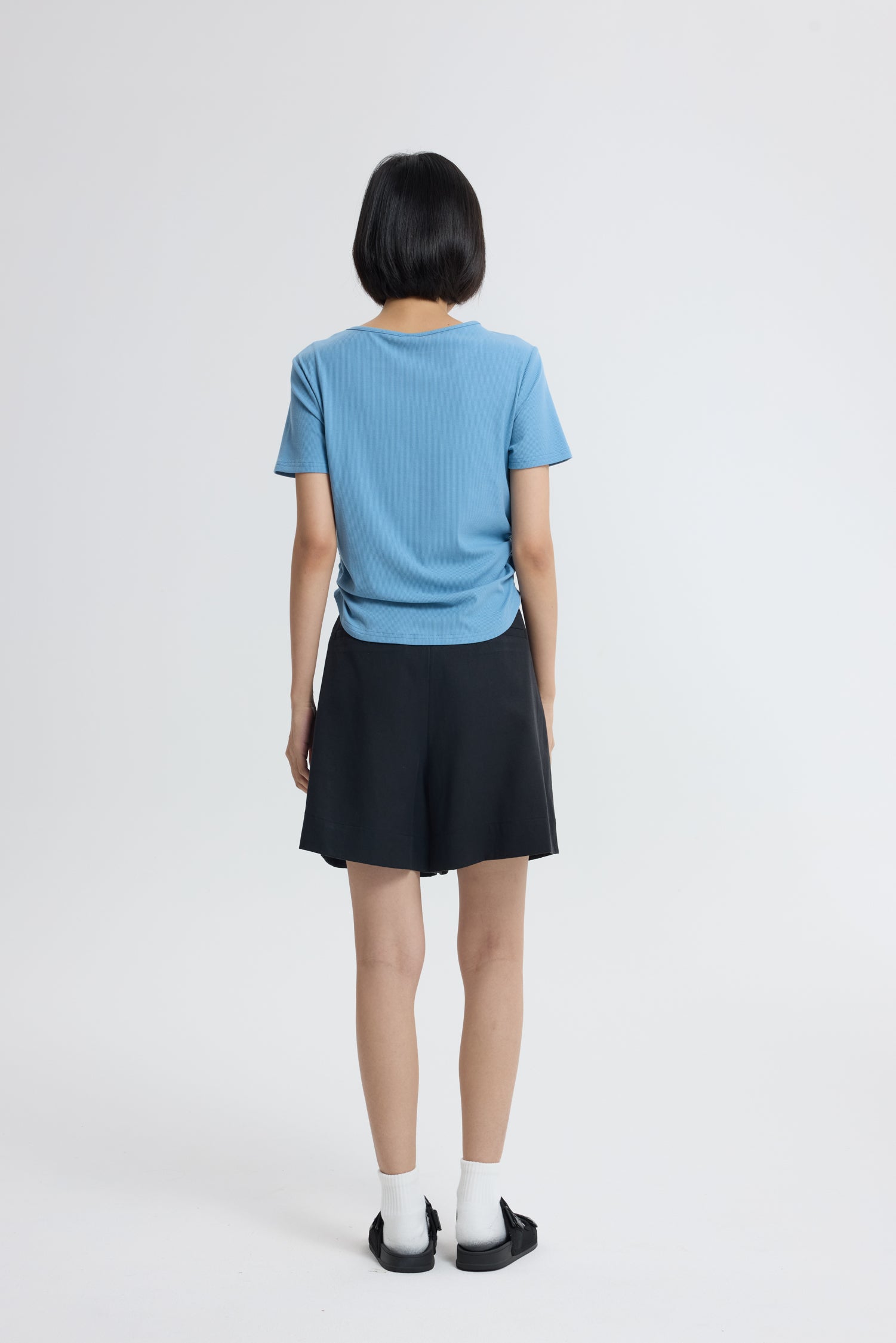 Double Pleated Shorts - Black