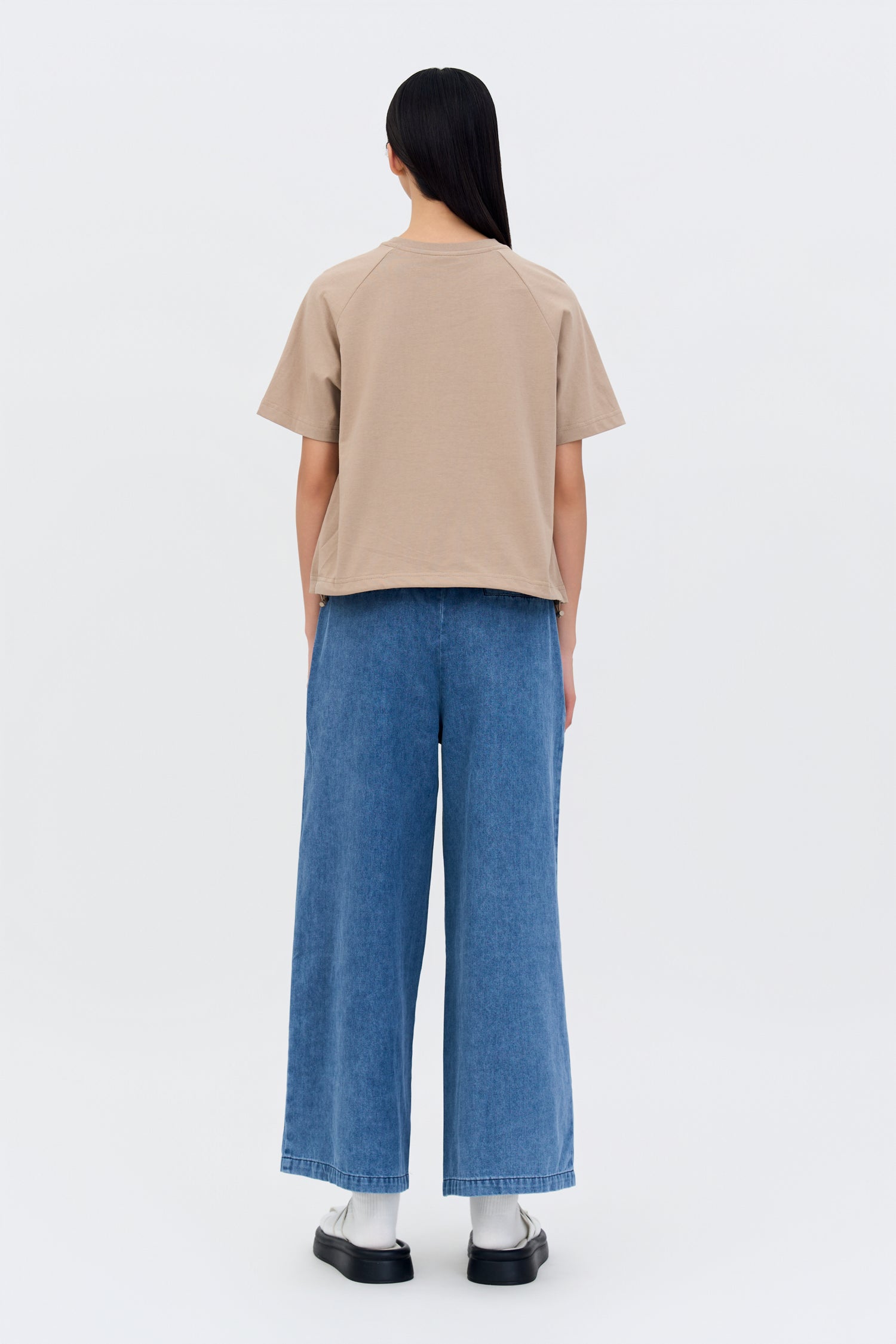 Drawcord Hem Tee - Khaki