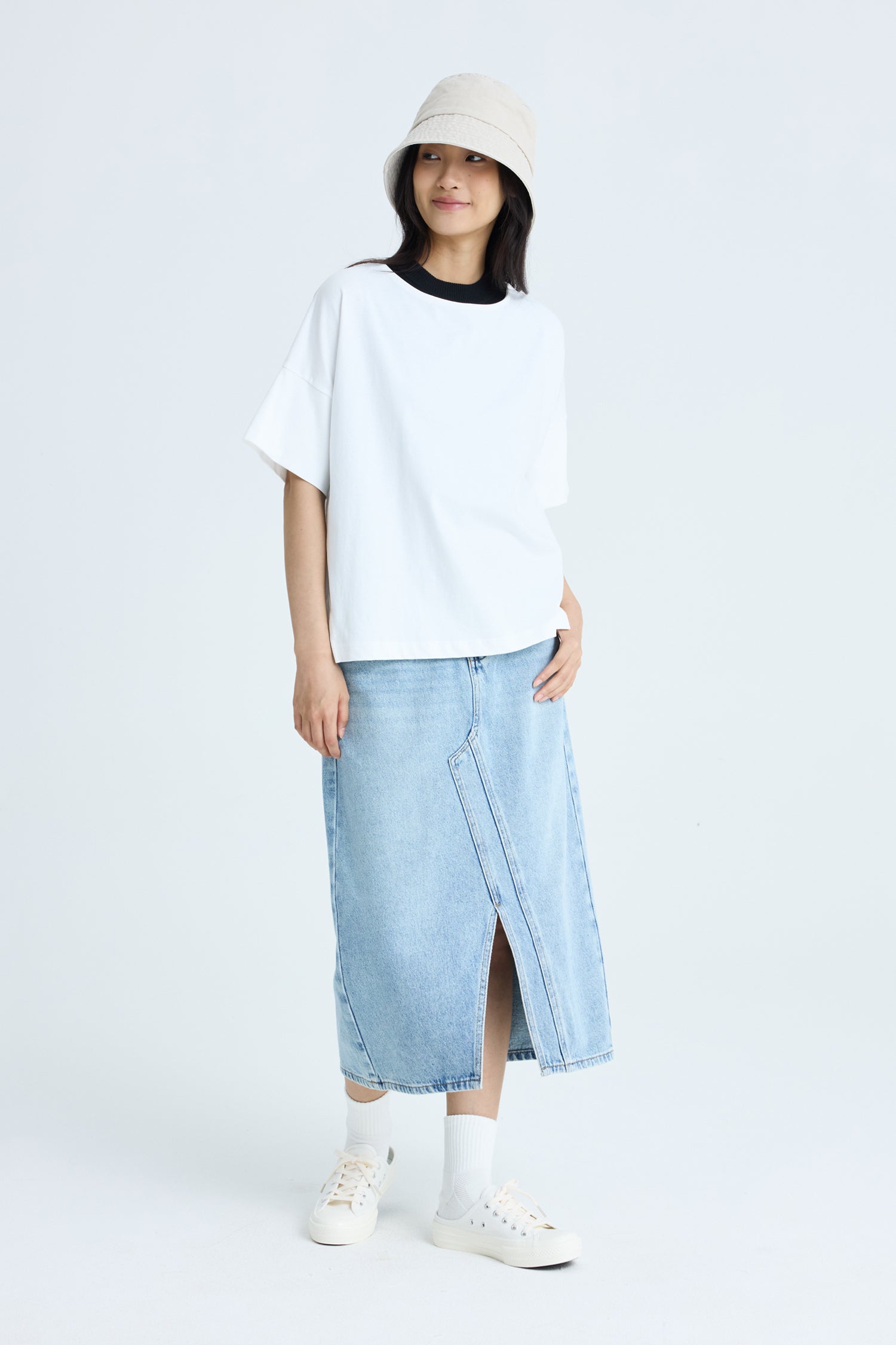 Back Pleat Tee - Cream