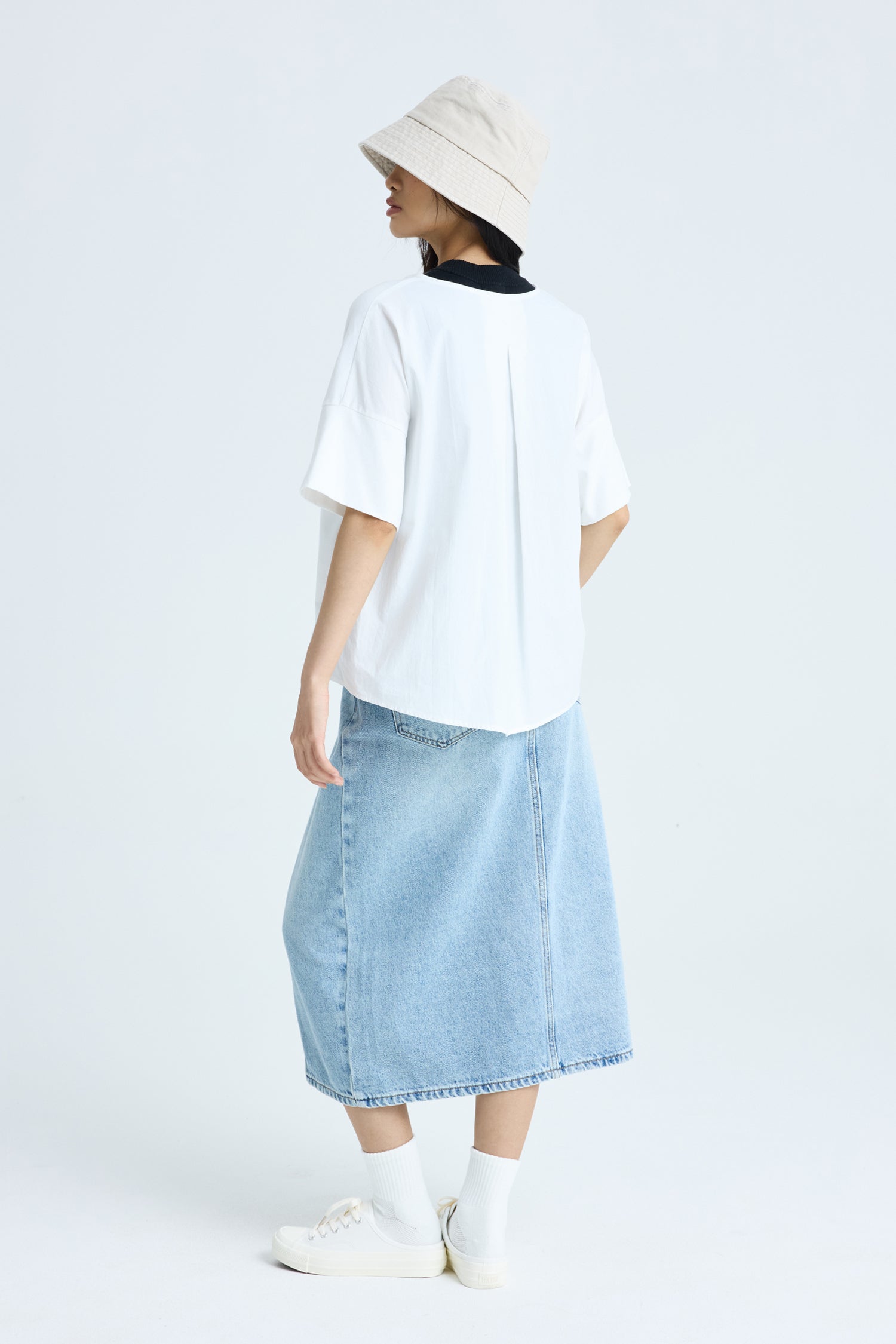 Back Pleat Tee - Cream