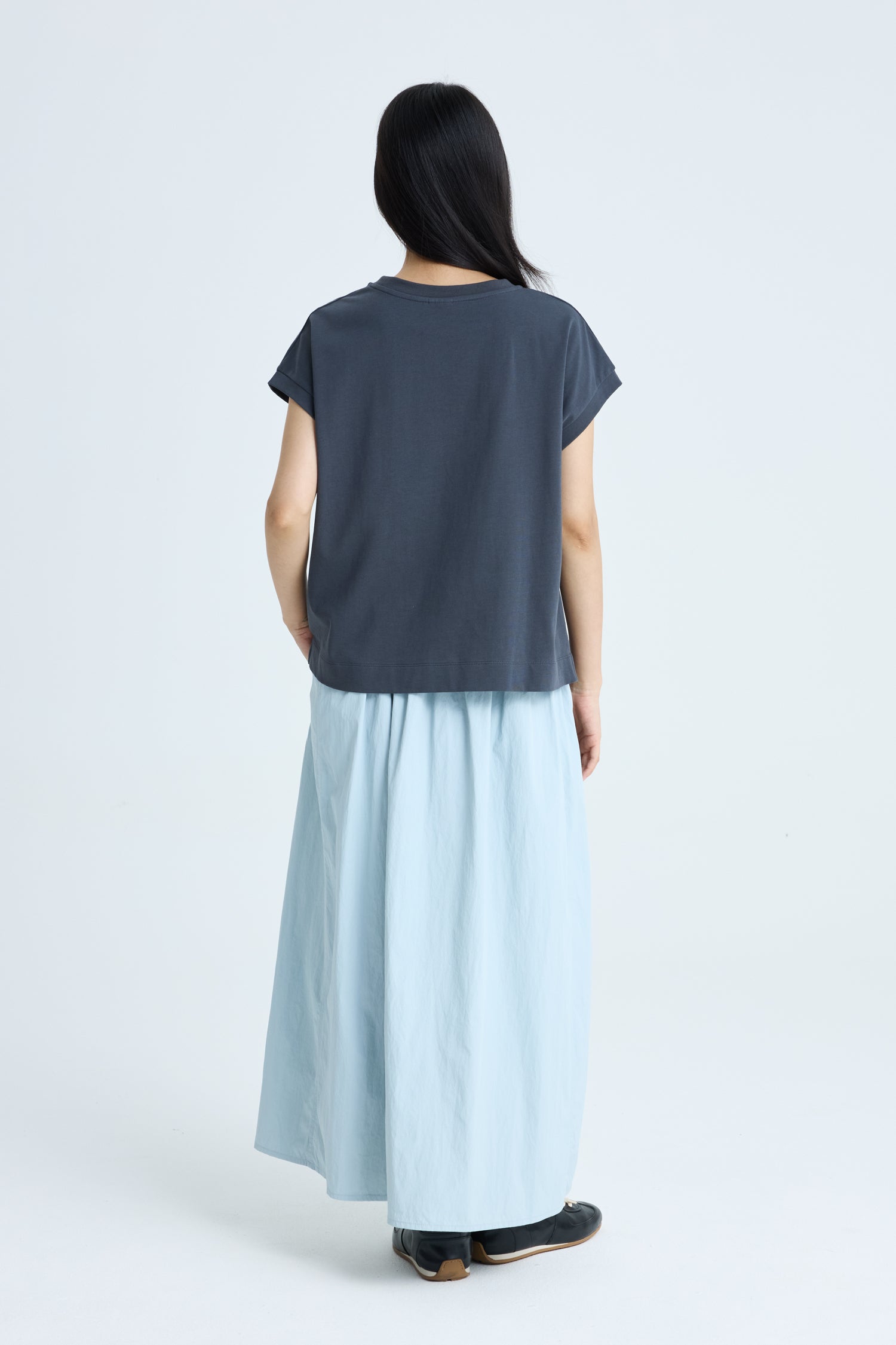 'Mind on the Ridge' Tee - Charcoal