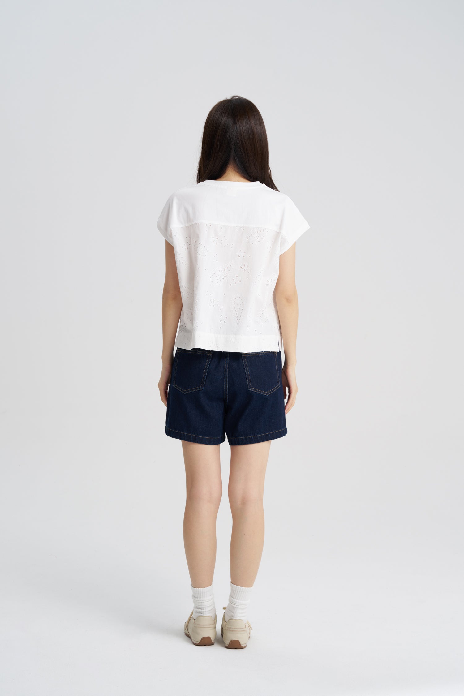 Sleeveless Broderie Blouse - Cream