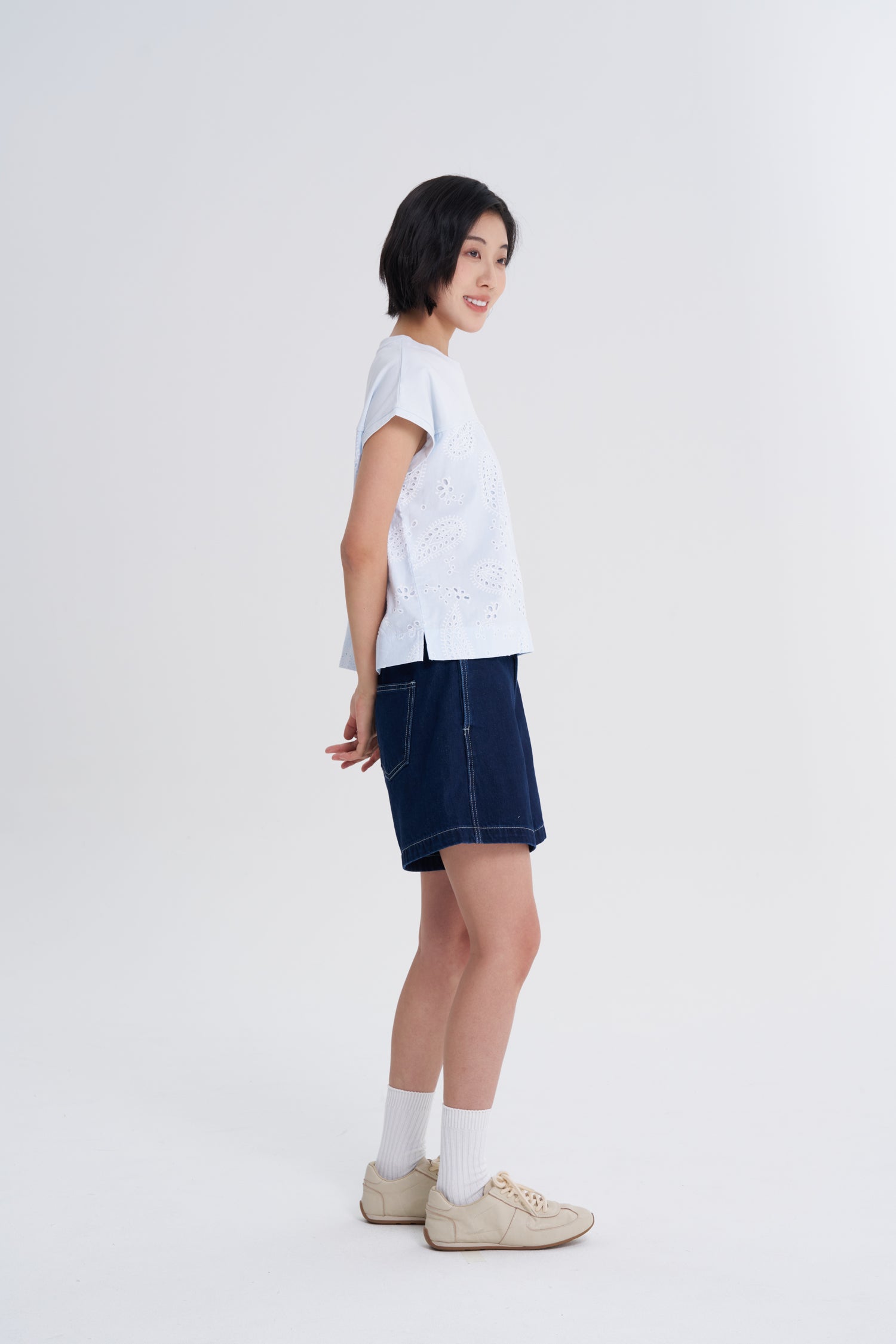 Sleeveless Broderie Blouse - Sky Blue