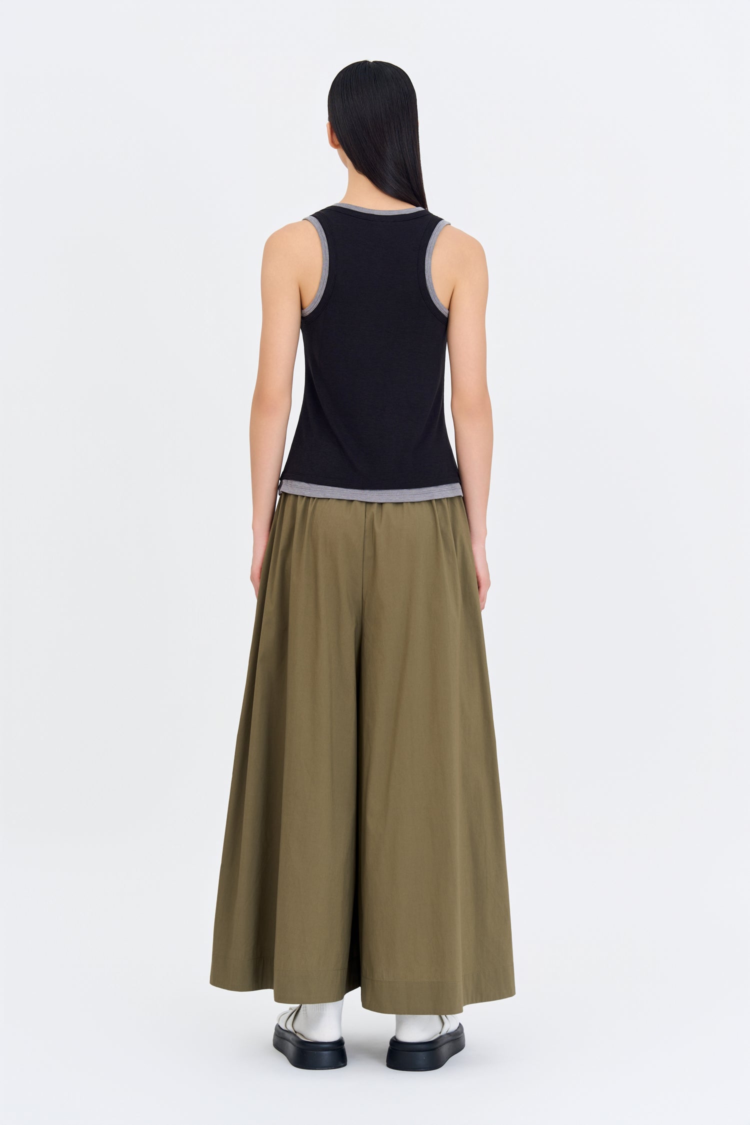 Double Collar Sleeveless Tee - Black