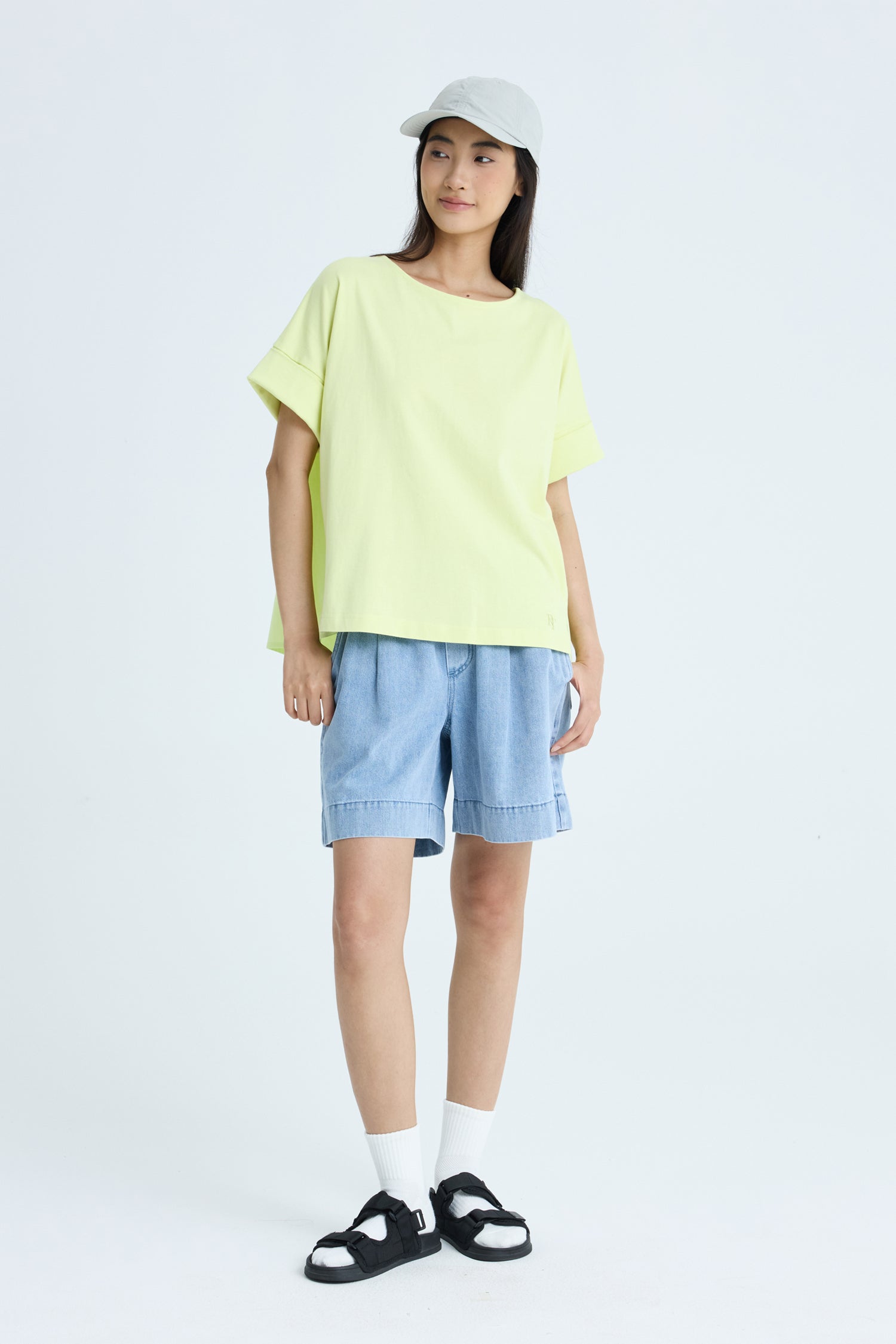 Pull-up Denim Shorts - Denim