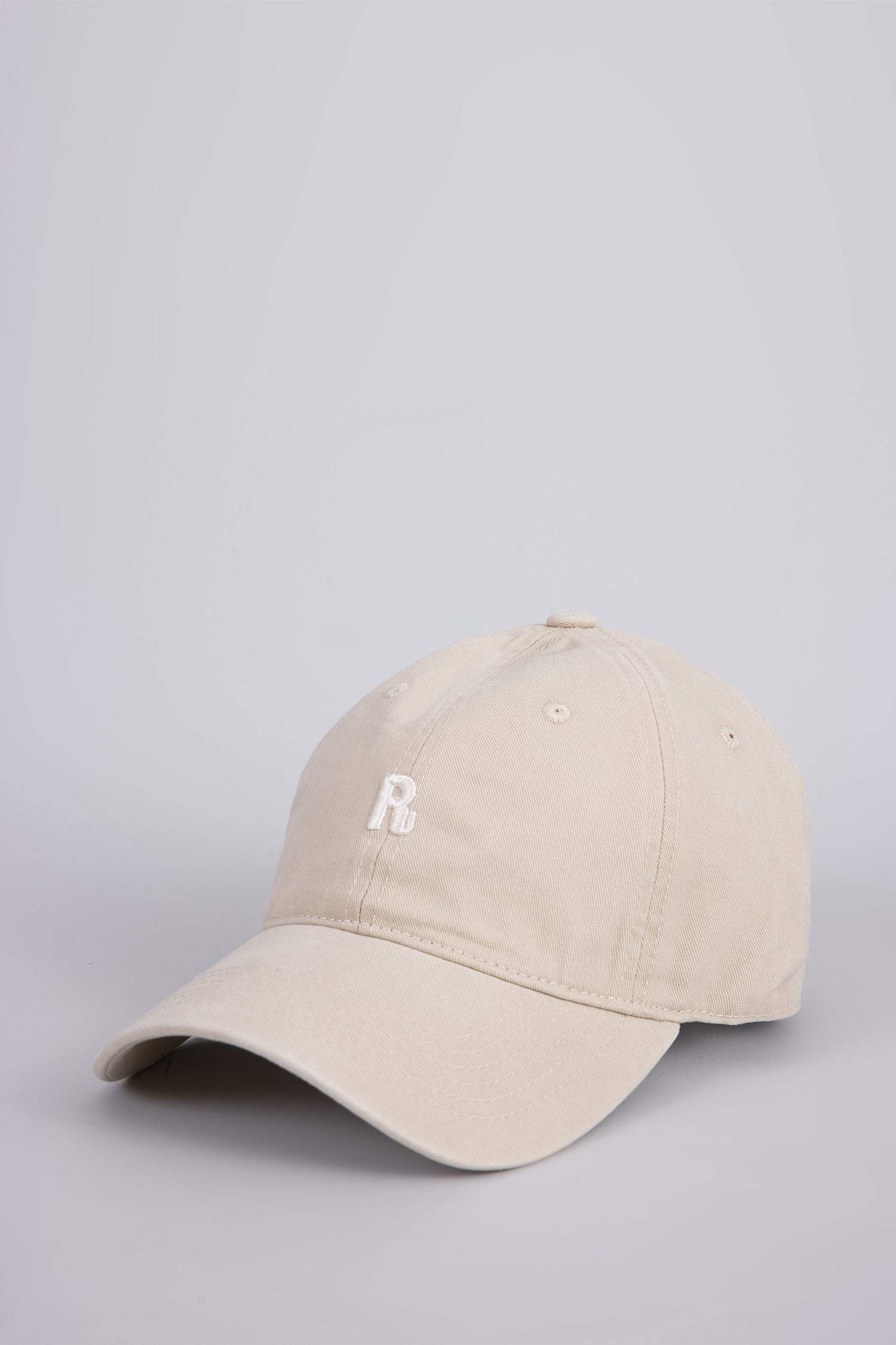 ‘R’ Embroidery Baseball Cap - Cream