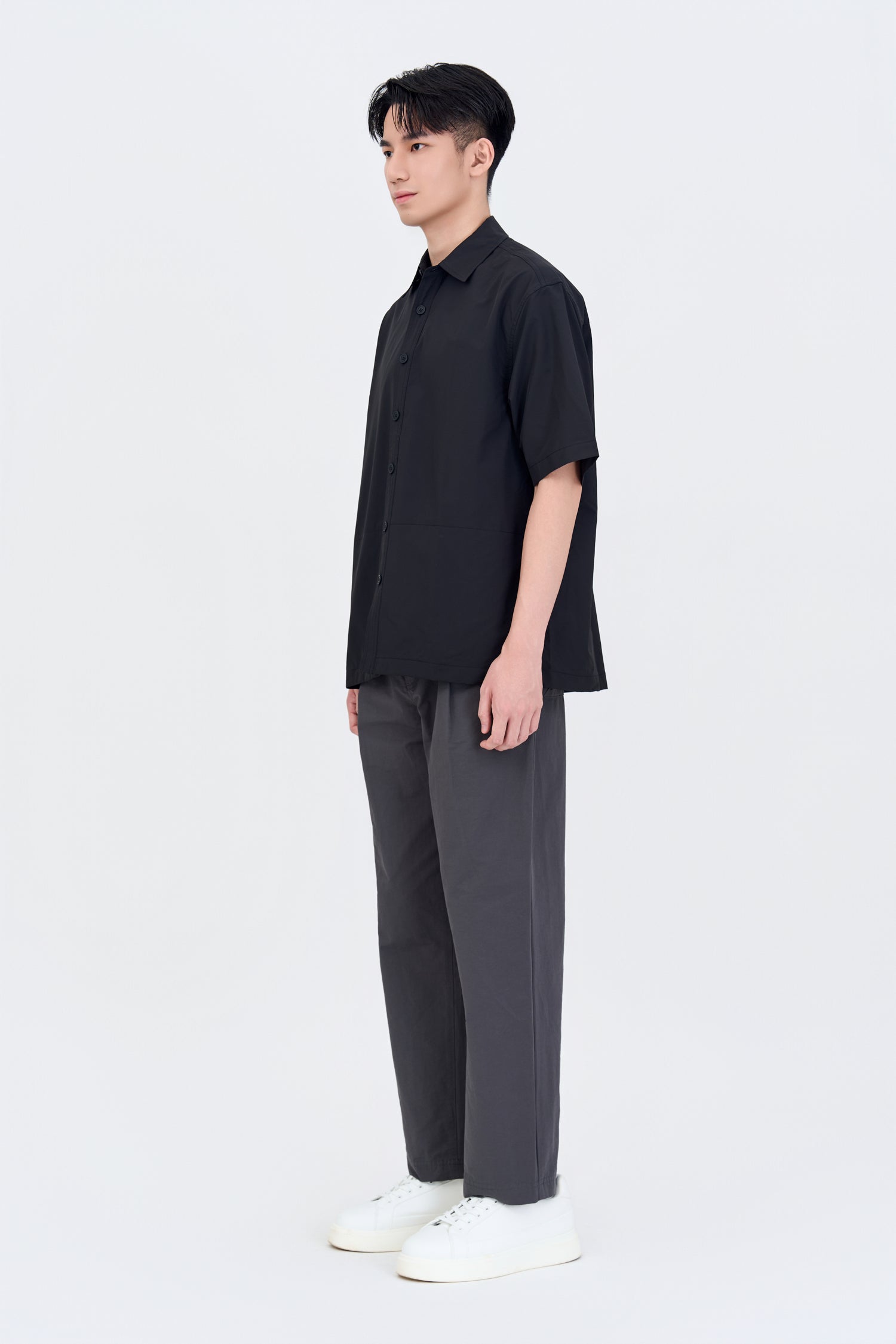 Casual Point Collar Shirt - Black
