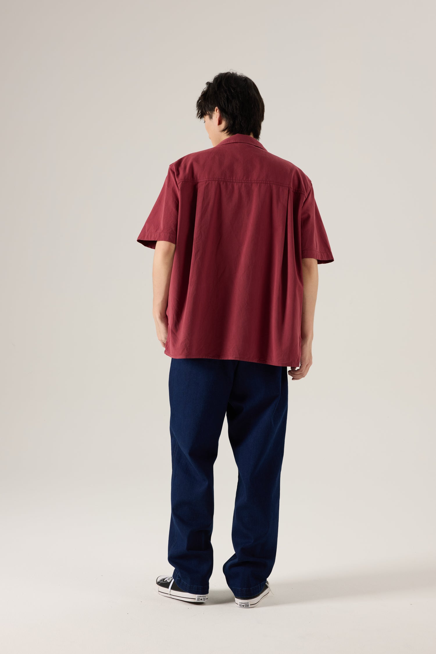 Relaxed-Fit Flapped Pocket Cuban Collar Top - Maroon