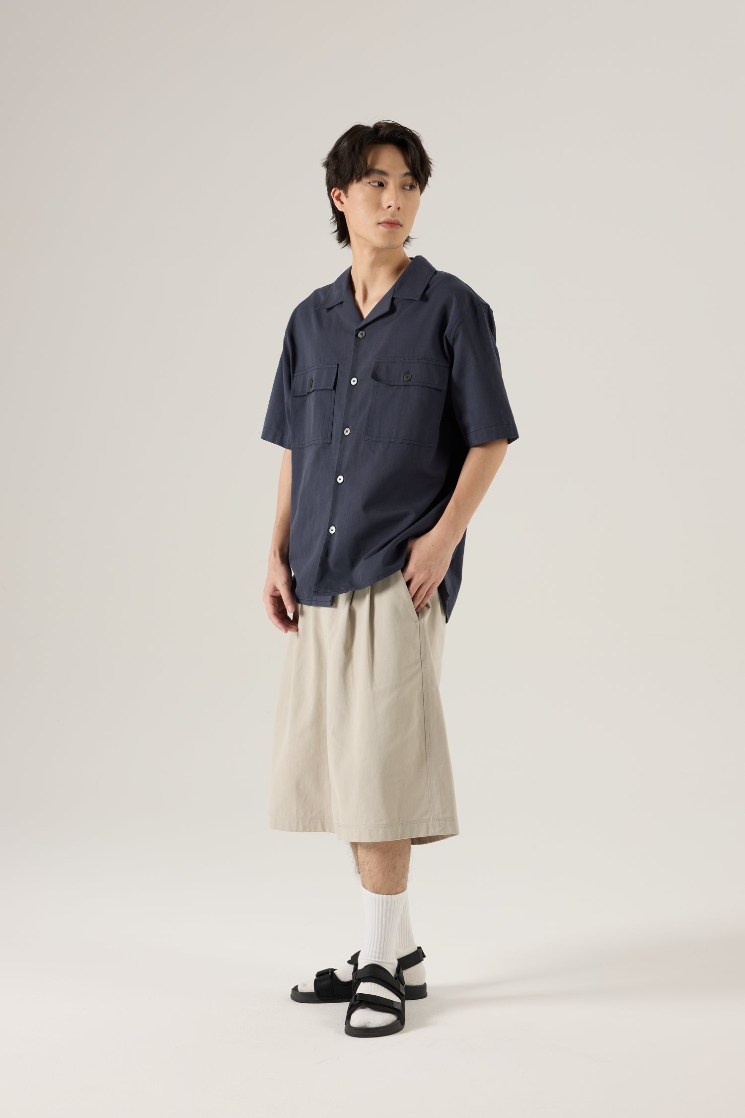 Relaxed-Fit Flapped Pocket Cuban Collar Top - Navy