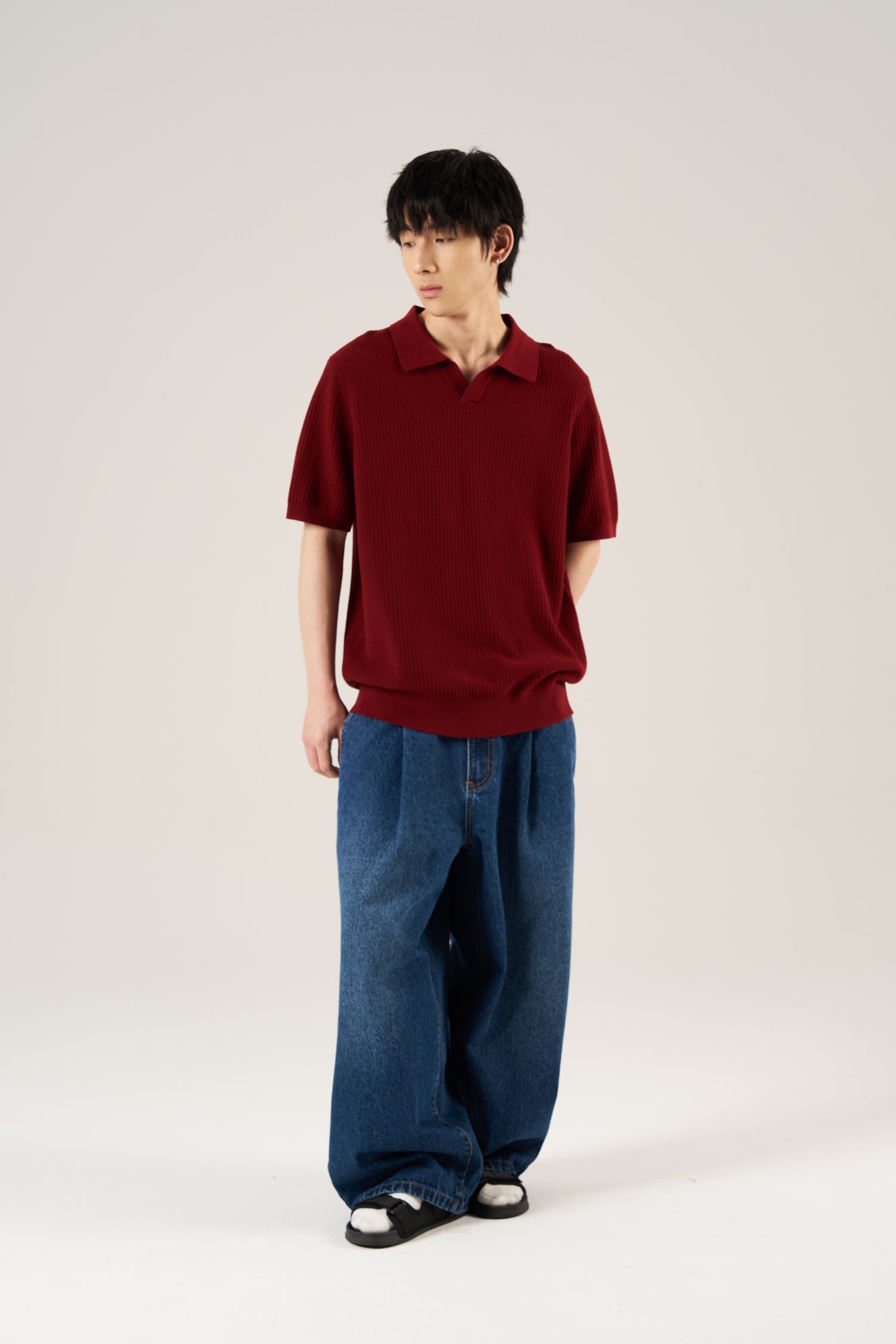 Knitted Waffle Open Collar Tee - Maroon