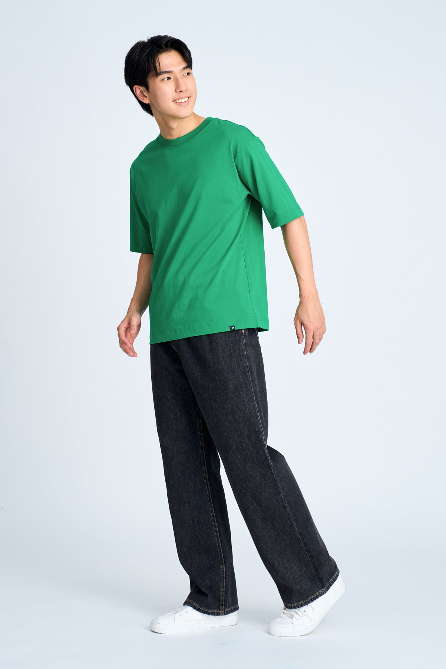 (B) Classic Relaxed-Fit Crew Neck Tee - Emerald Green [AT]