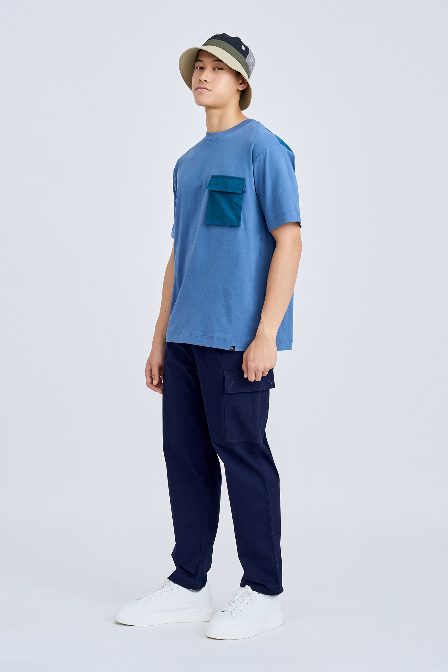 (B) Relaxed-fit Contrast Back Yoke Tee - Steel Blue [AT]