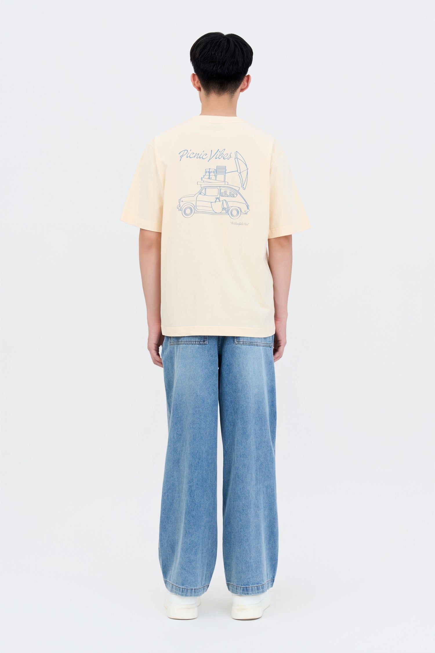 Jersey "Picnic Vibes" Graphic Tee - Beige