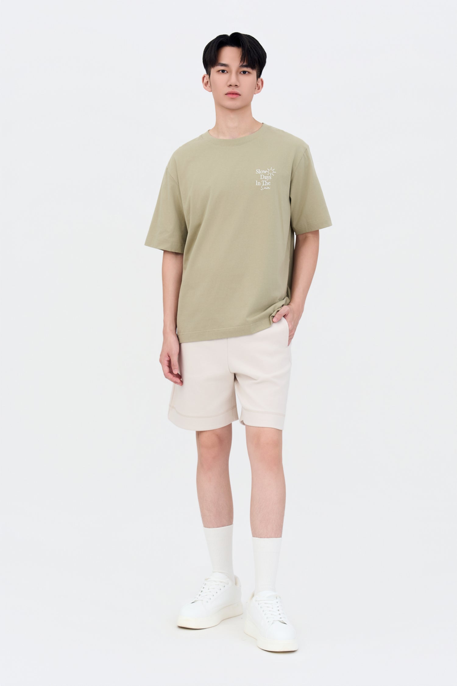 Jersey "Slow Days In The Sun" Embroidery Tee - Sage