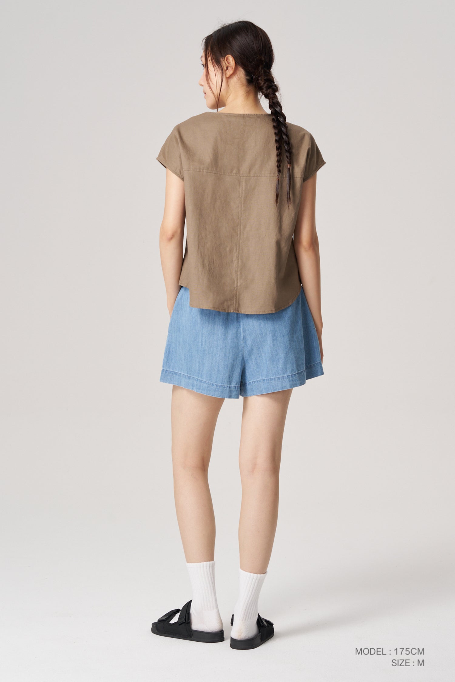Sleeveless Button Blouse - Khaki Brown