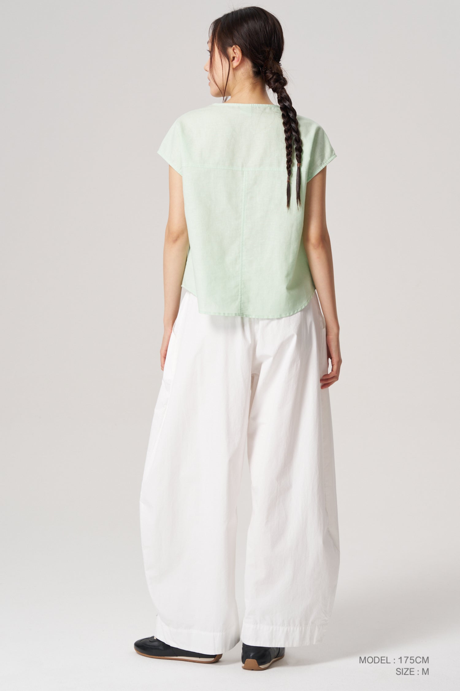 Sleeveless Button Blouse - Mint
