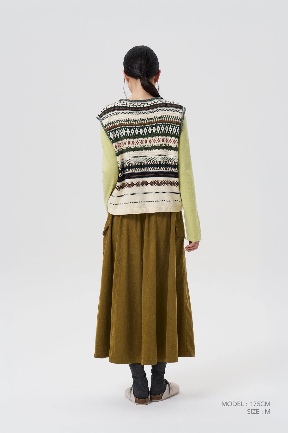 Knitted Patterned Vest - Beige