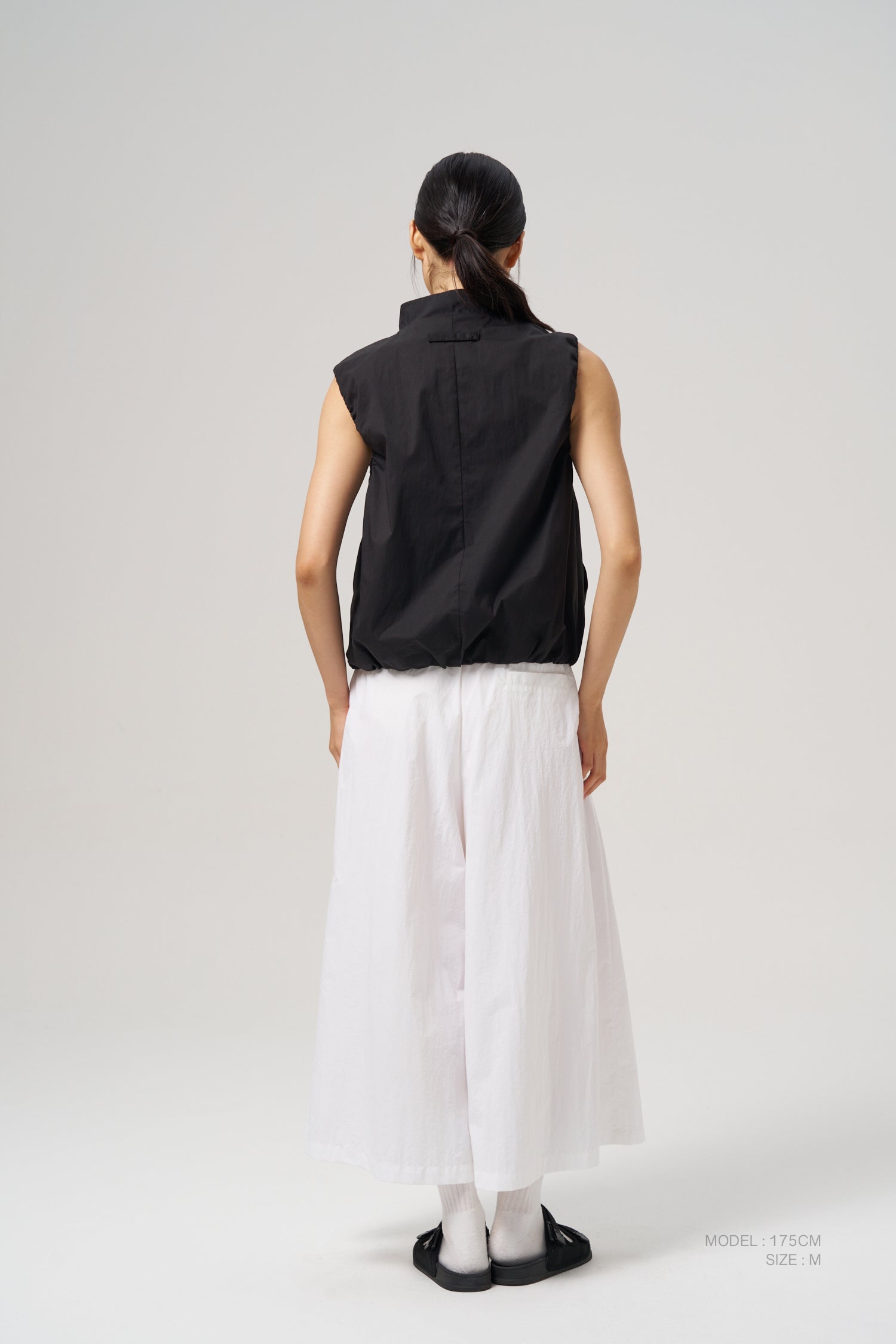 Pleated Overlap Trousers - Cream
