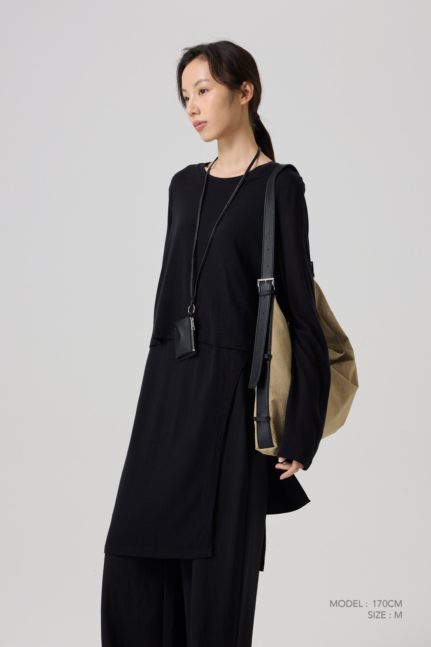 Hi-Low Long Sleeve Blouse - Black – TRT Singapore