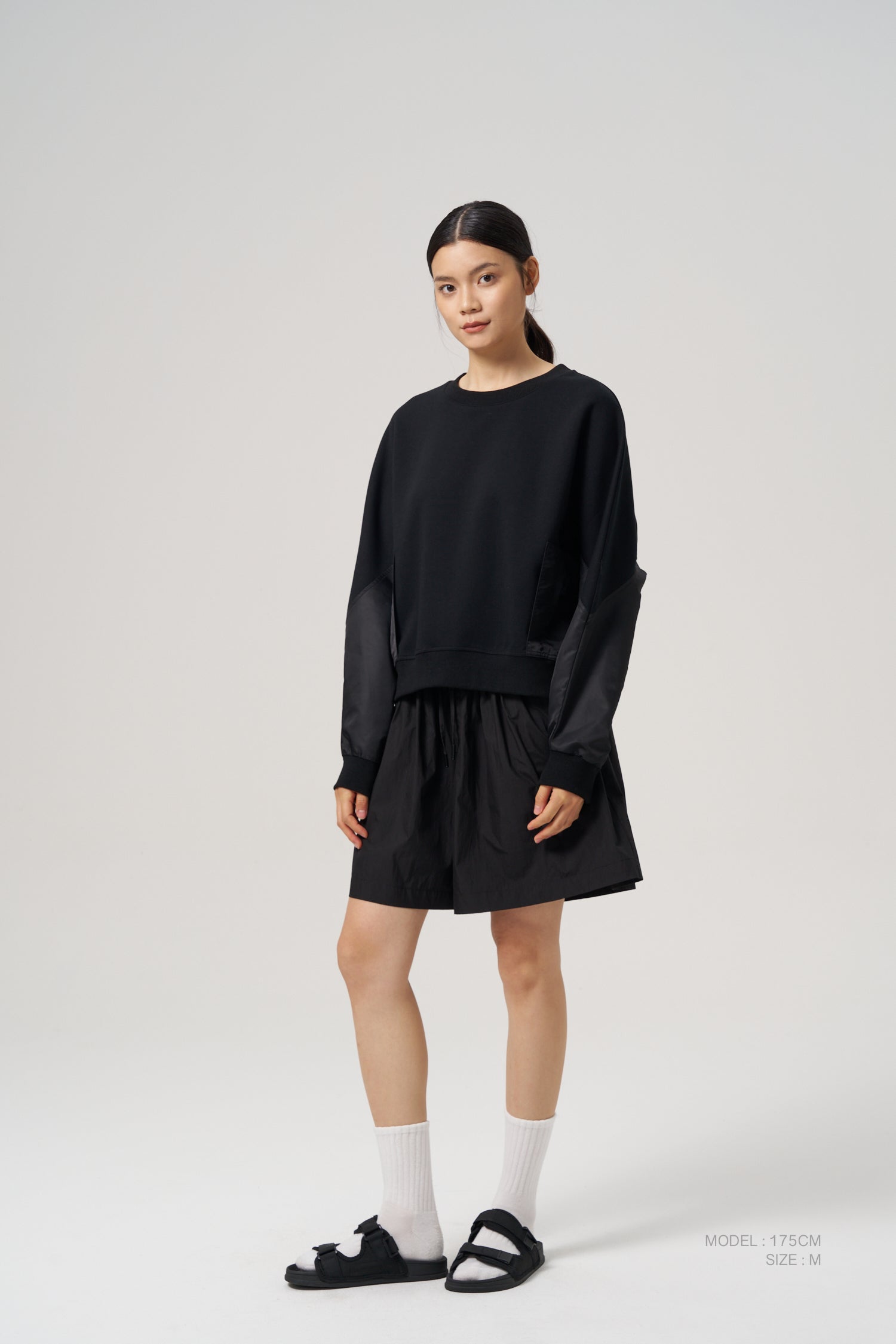 Contrast Fabric Sweater - Black